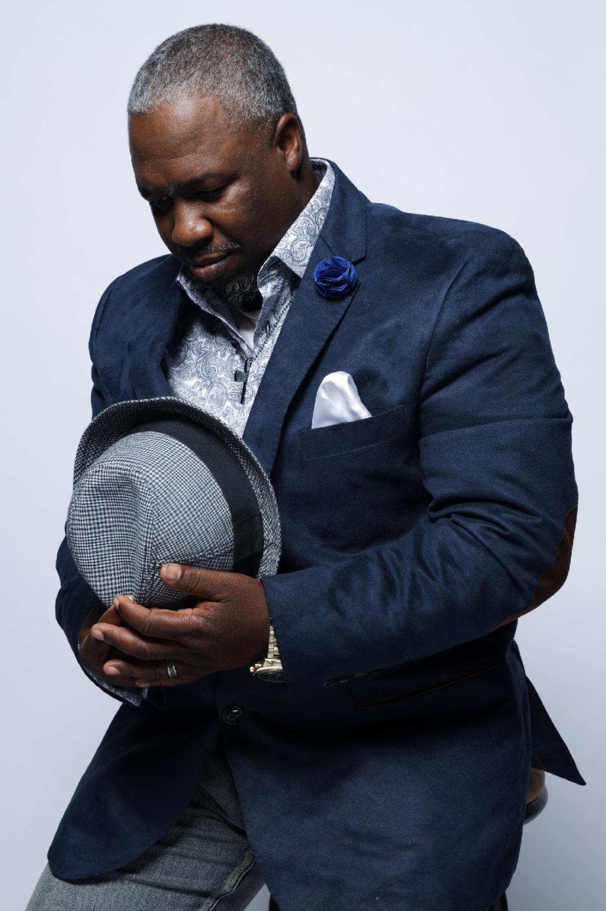 Turn It Around ft Paul Porter