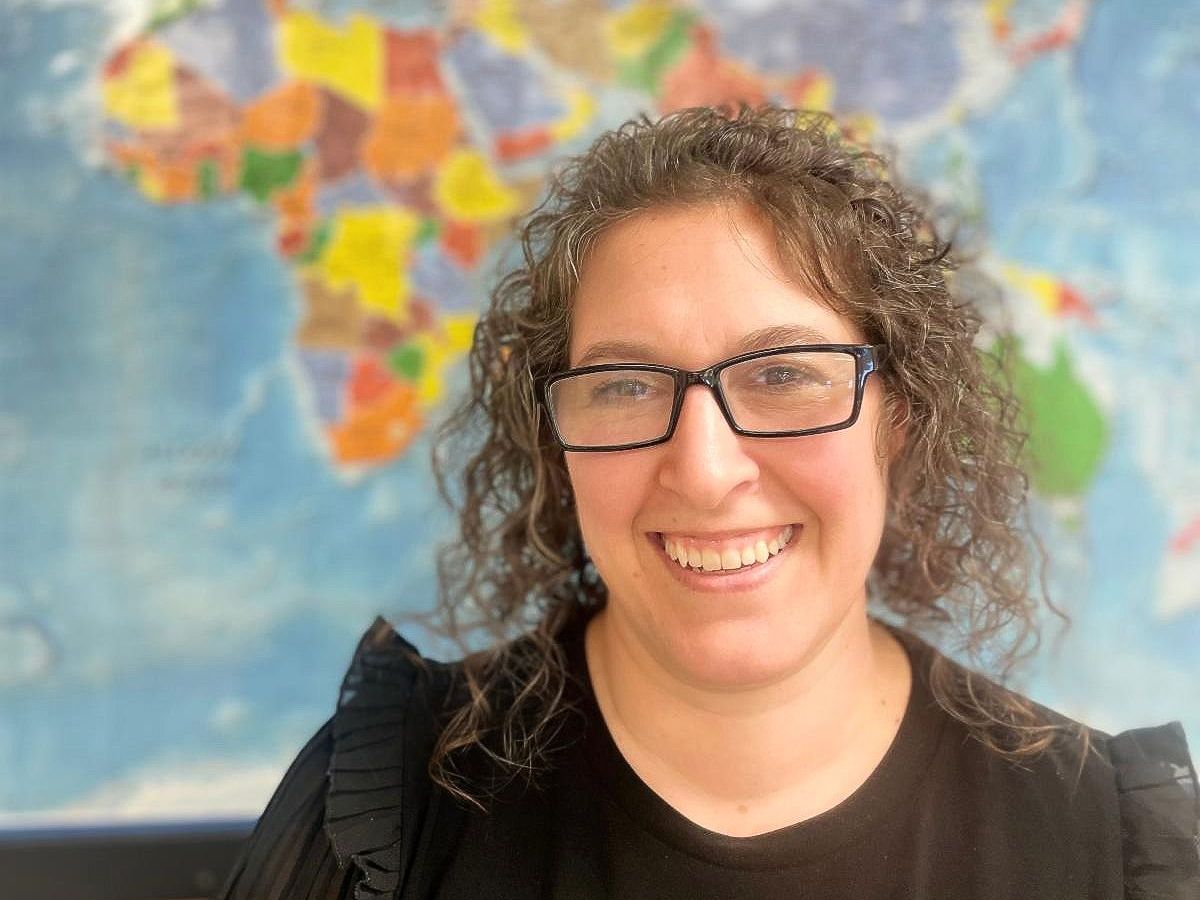 New teacher advisor Allison Poulin