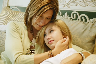 consoling-mom.jpg