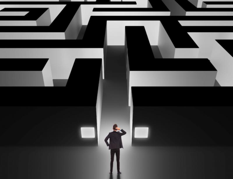 man_in_front_of_maze.jpg