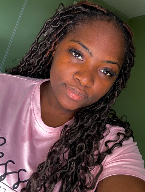 324956a3-e96c-4531-adb0-461690a7b767 image