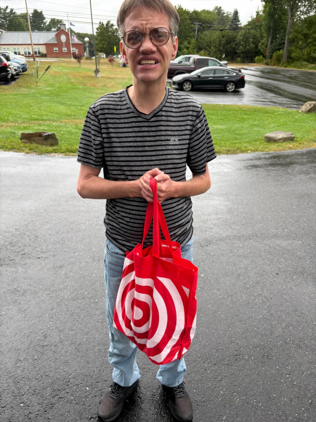 37b76178-c79e-4ca0-90c8-a5668f6581ba image