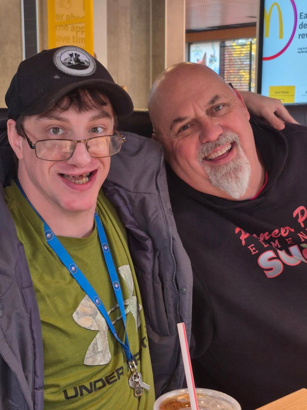 ff8164dd-c0ed-408c-b676-b063a53244a1 image