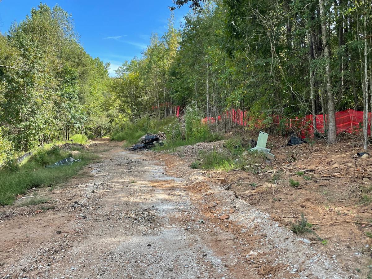 Construction of Rivers Edge Phase 3 trail 