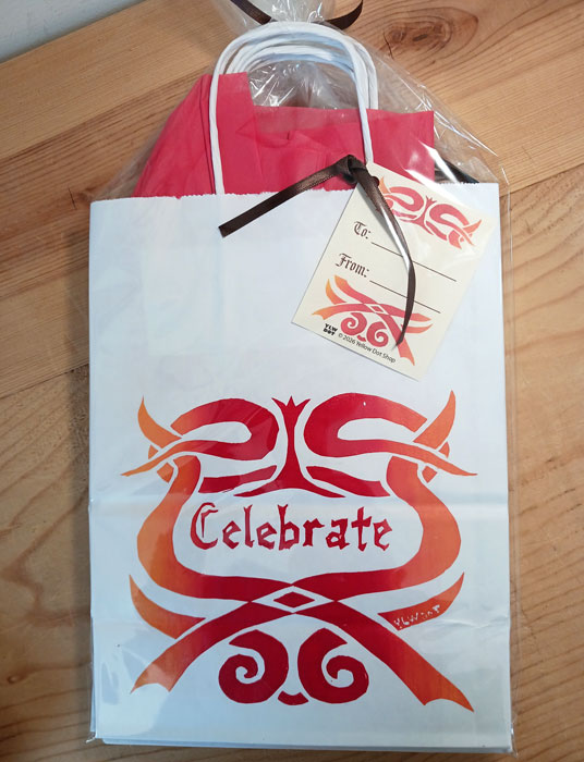 The new 4-pack gift bags