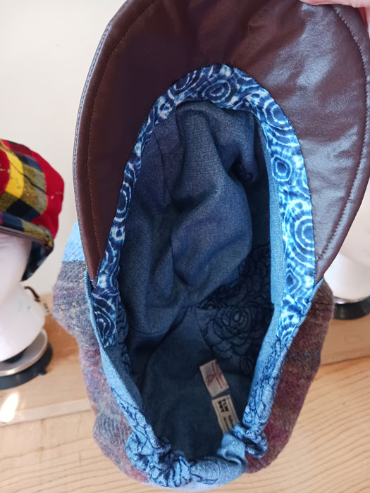 Cotton lining in wool bakerboy cap