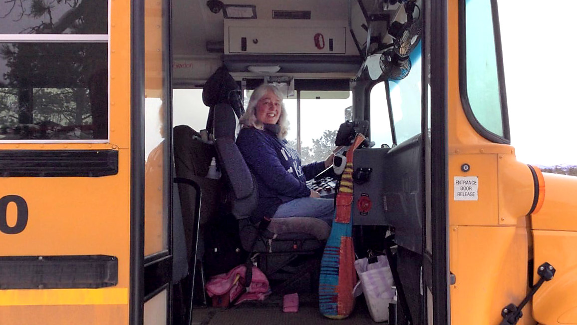 Karen-Simpson-Bus-driver-web.jpg