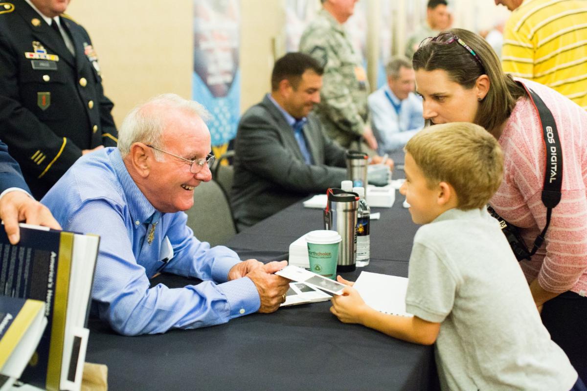 WWII - MCH-autograph