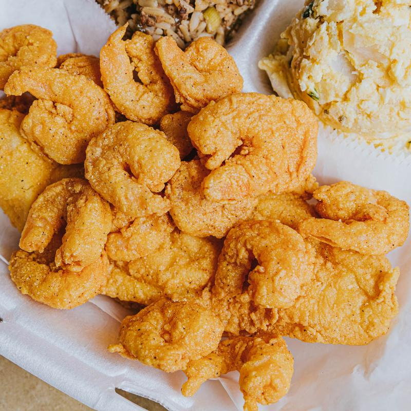 Lil Dizzys Cafe - Fried-Shrimp-&-Catfish-Platter