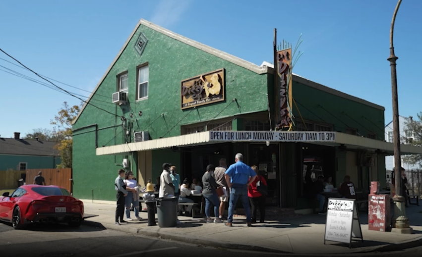 Lil Dizzys Cafe - outside-1