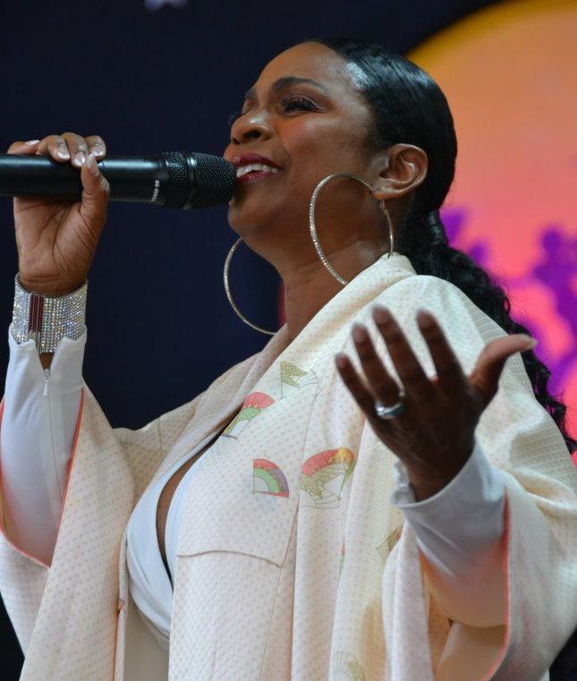 Stephanie-Jordan - DSC_0080-cropped