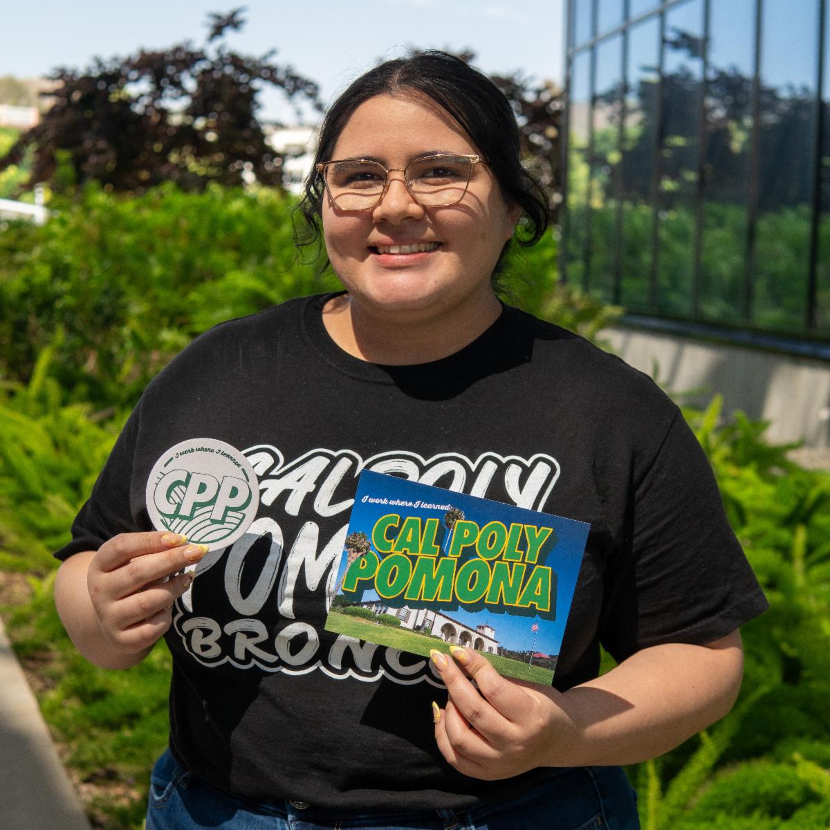 Emily Cabrera Headshot