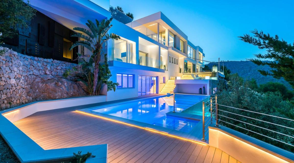 Deluxe villa Costa den Blanes for sale