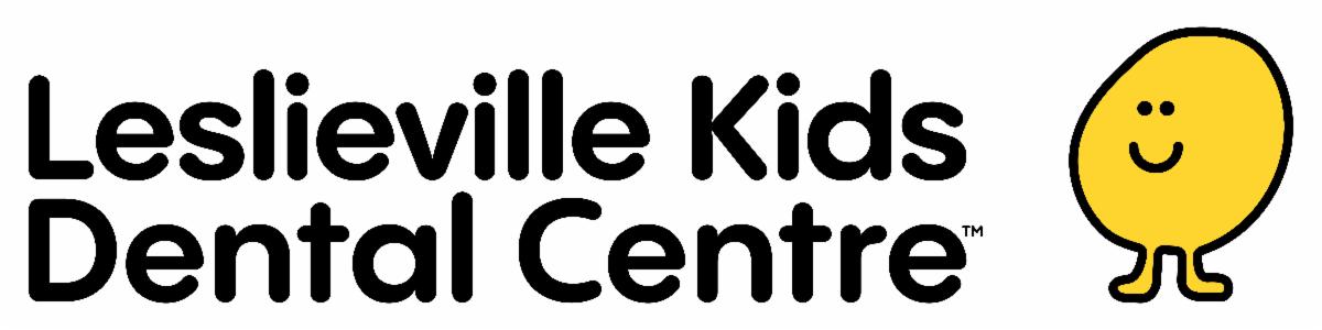 to the right a yellow oval shape with a happy face sits on two little feet and to the left the text reads Leslieville Kids Dental Centre