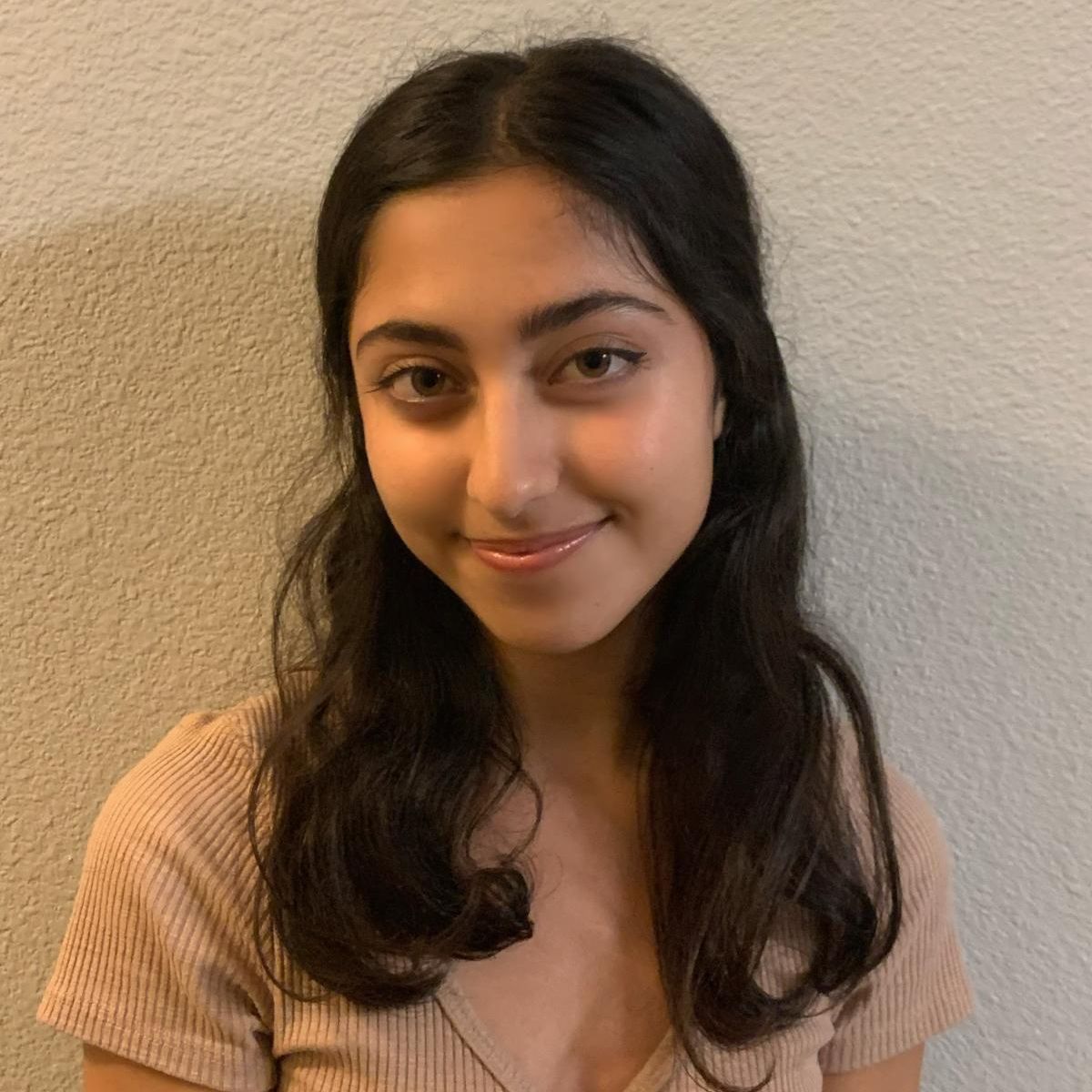 Karina Piu Profile Pic.jpg