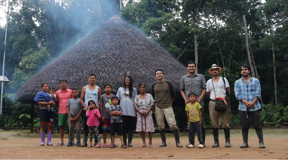 Edison Rea in the Zenil-Ferguson Lab with the Sarayaku Community in the Ecuadorian Amazon Rainforest.