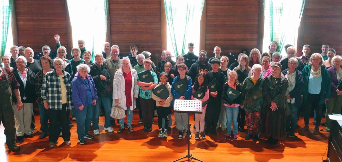 Sointula concert with community