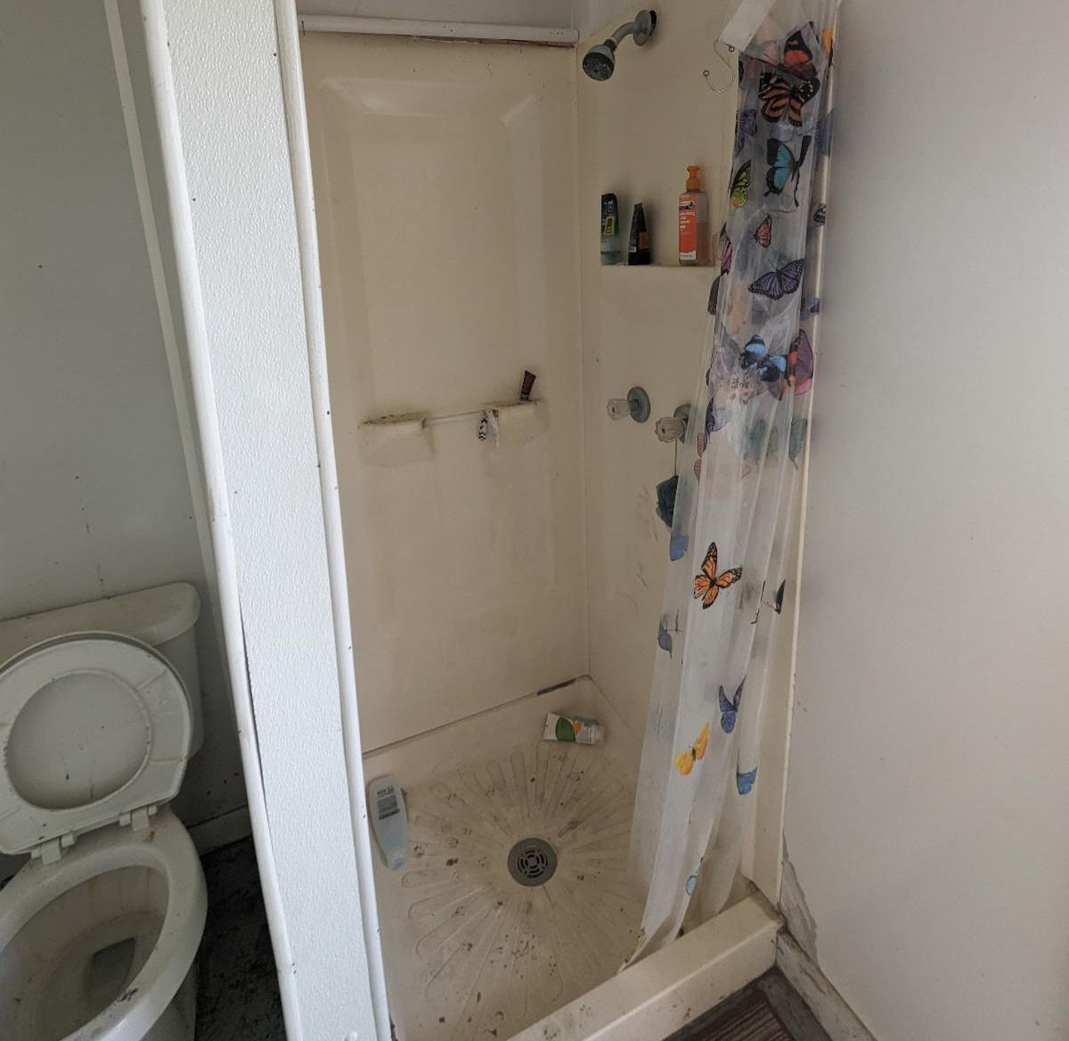 Fully Occupied RV Park with Highway Frontage I45 Ennis, TX