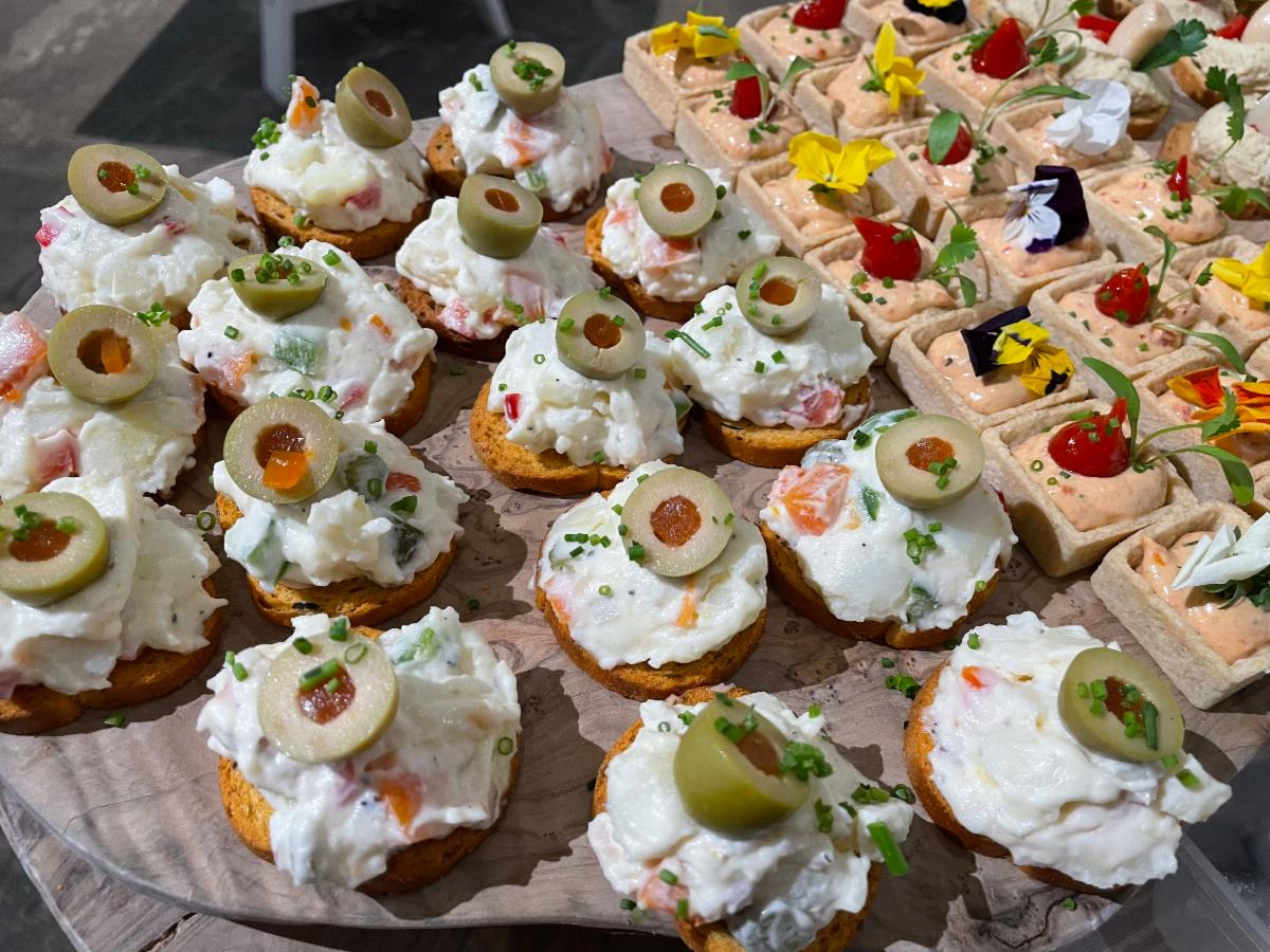Pinchos at Lunya