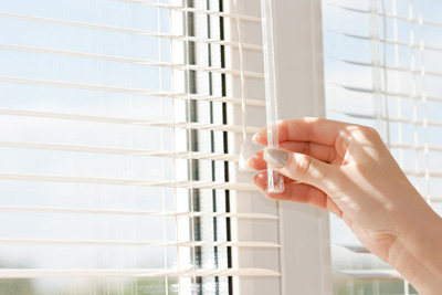 Opening blinds