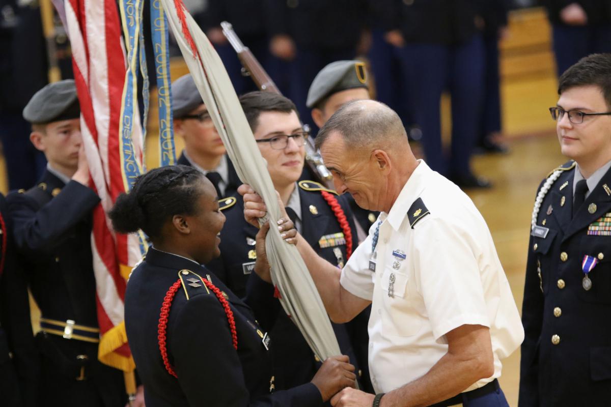 change of command 22-emule1.jpg